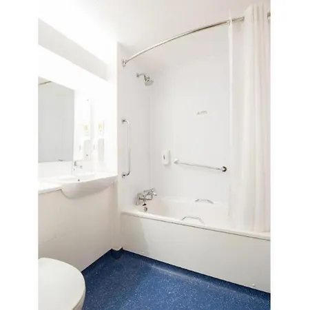 ホテル Travelodge A1 Southbound 3*